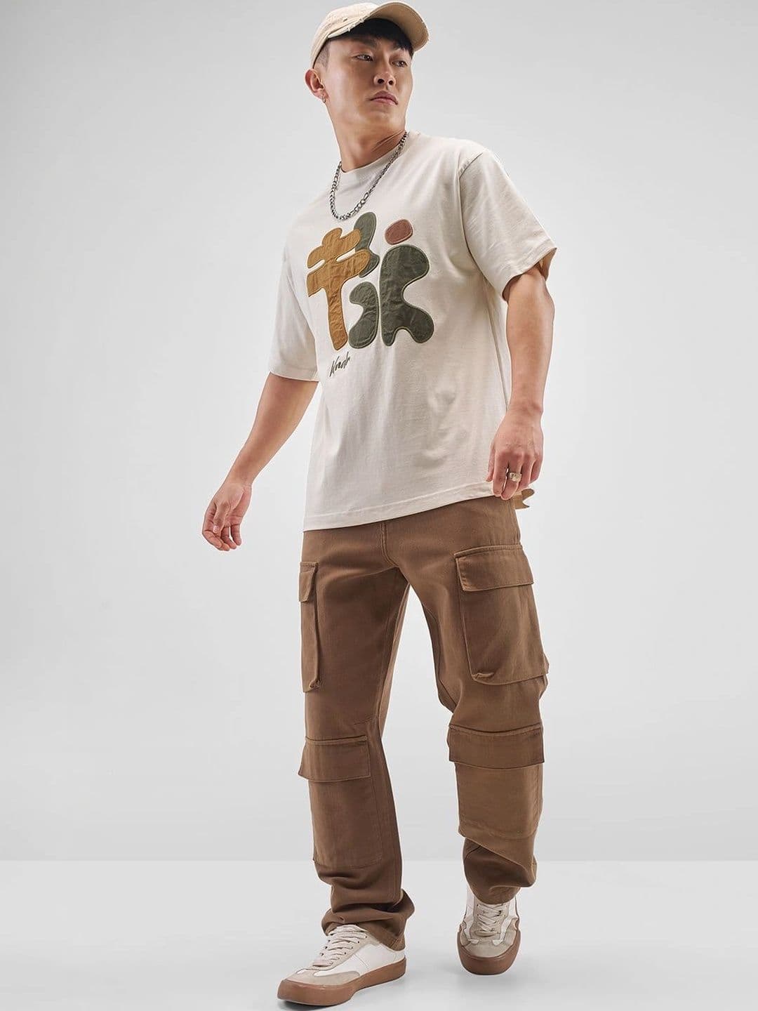 HIGHLANDER Men Printed Applique T-shirt - view 1