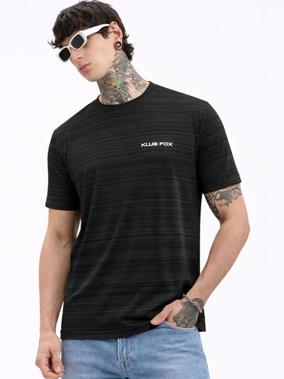 Klub Fox Men Solid Round Neck T-Shirt - view 1