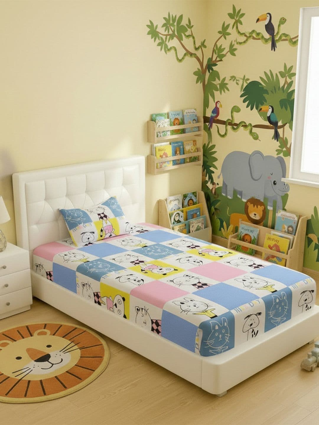 Filymore Multicoloured Cartoon Characters Single Bedsheet with 1 Pillow Covers - view 1