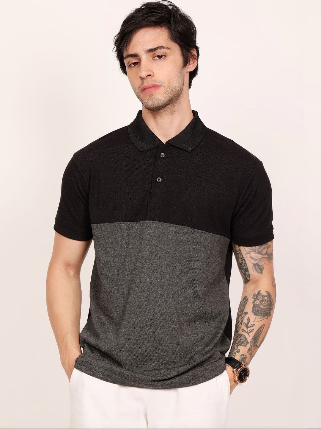 Leotude Men Colourblocked Polo Collar T-shirt - view 1