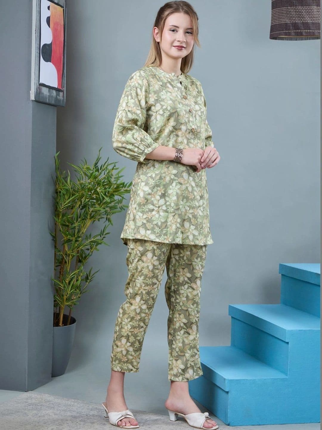 Veda fab Floral Printed Top with Trousers - view 1