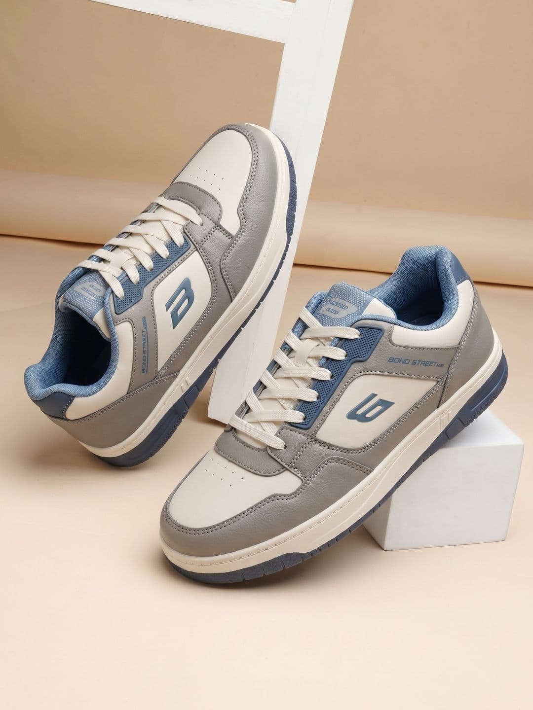 Bond Street By Red Tape Men PU Sneakers - view 1