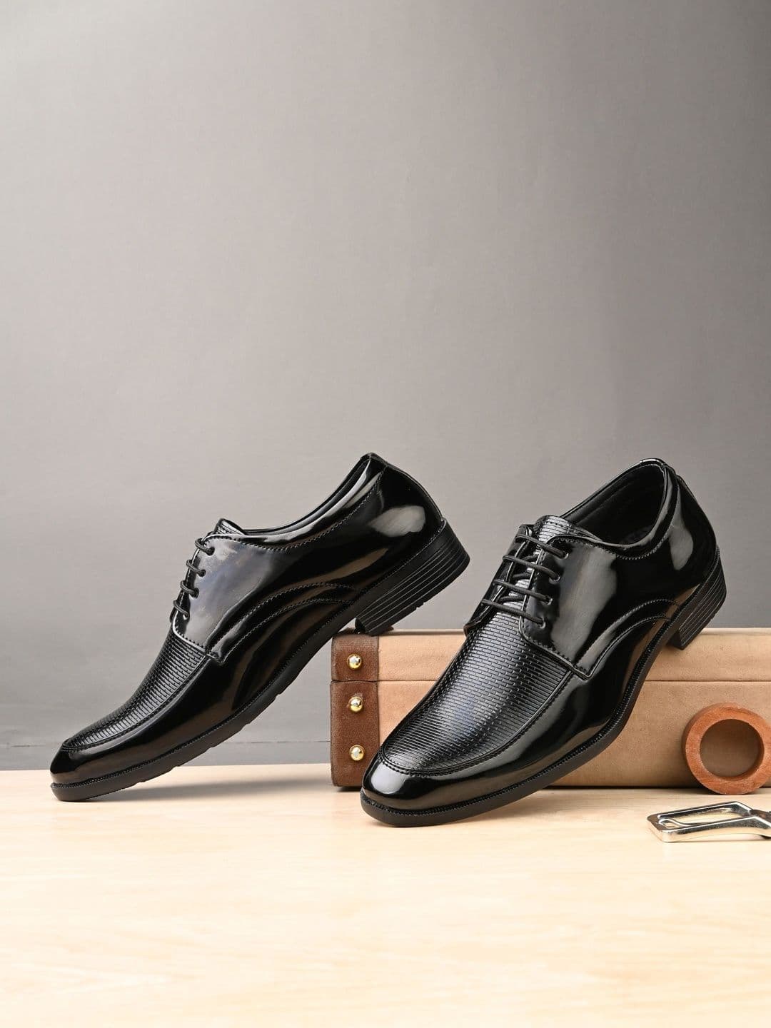 Azzaro Black Men Textured Formal Derbys - view 1