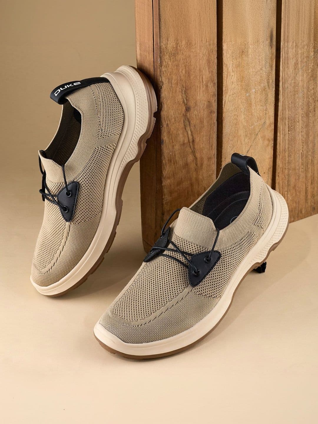 Duke Men Textile Walking Shoes - view 1