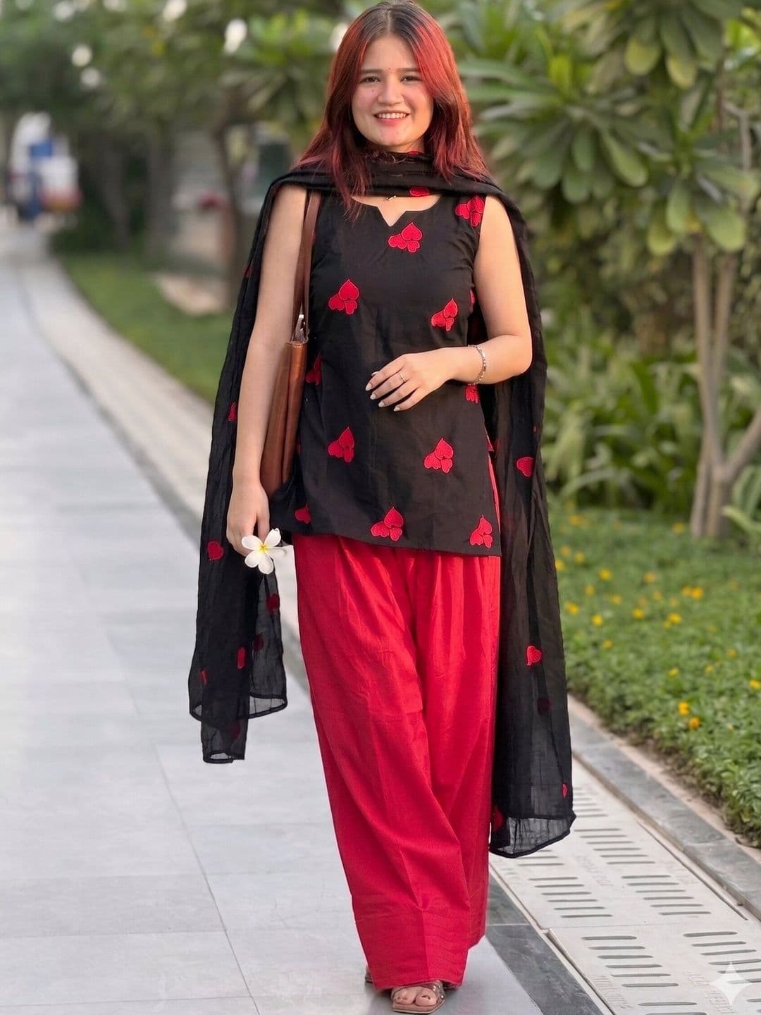 MANOJAVA Women Printed Regular Kurta with Palazzos & With Dupatta - view 1