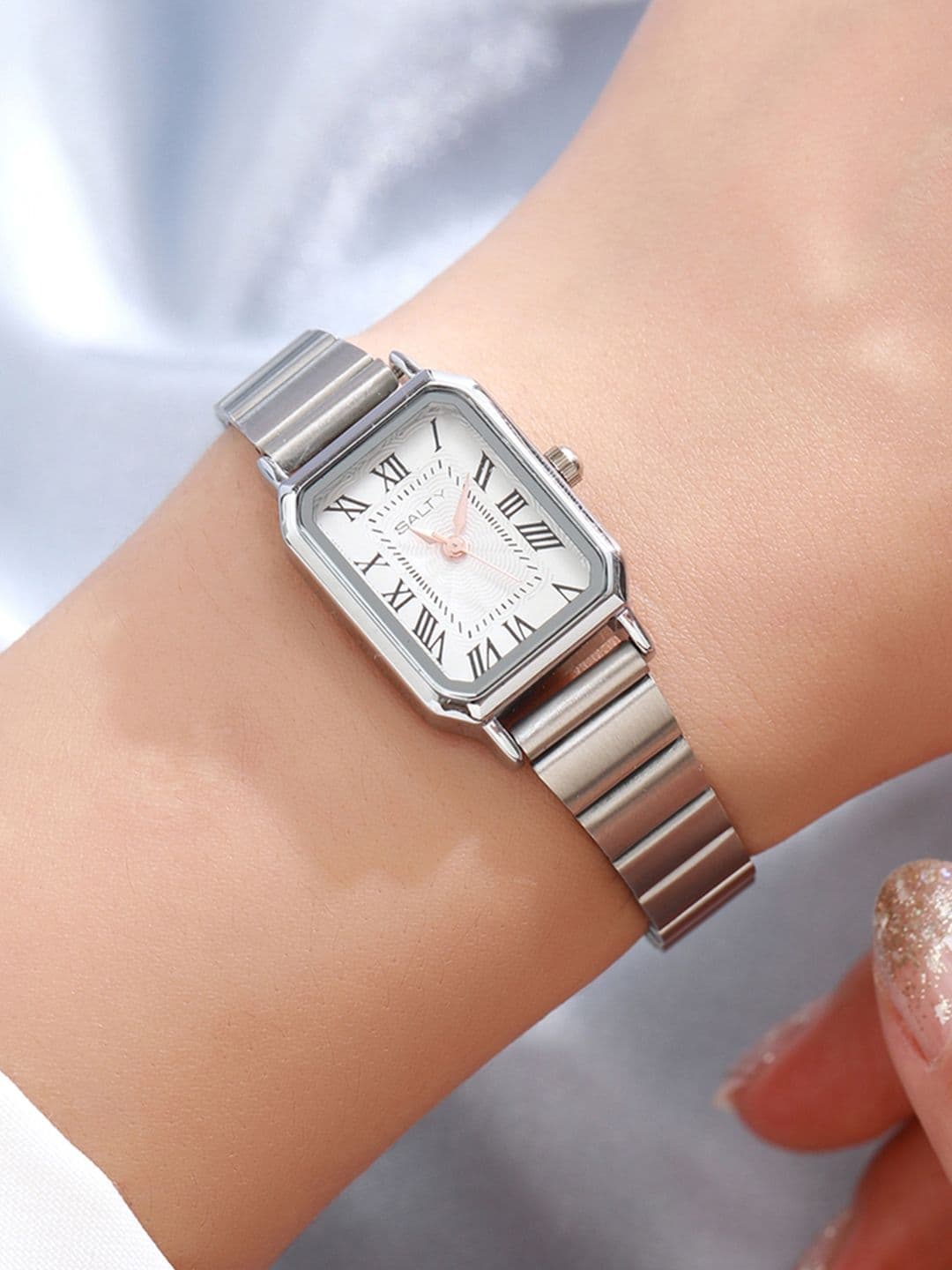 SALTY Women White Dial Retro Square Watch WT-S-0003-S-WH - view 1