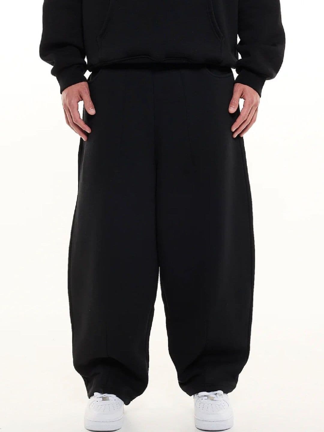 Be Savage Men 320 GSM Heavyweight Baggy Trackpants Oversized Casual Sweatpants - view 1