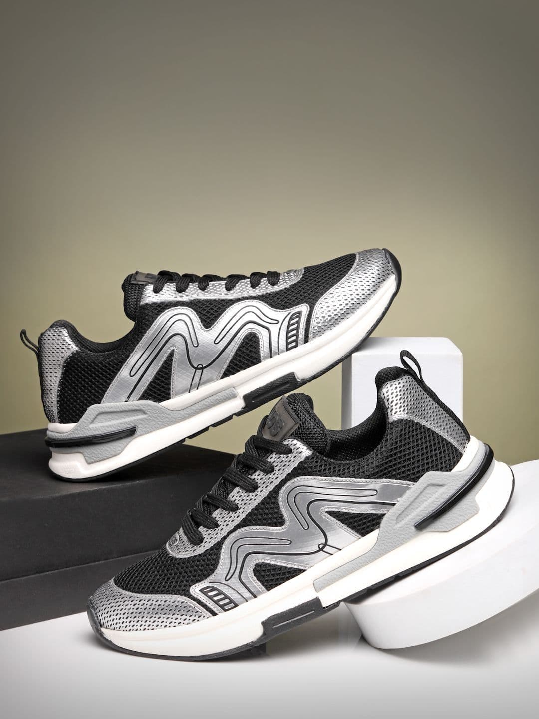HOS Men Mesh Running Non-Marking Shoes - view 1