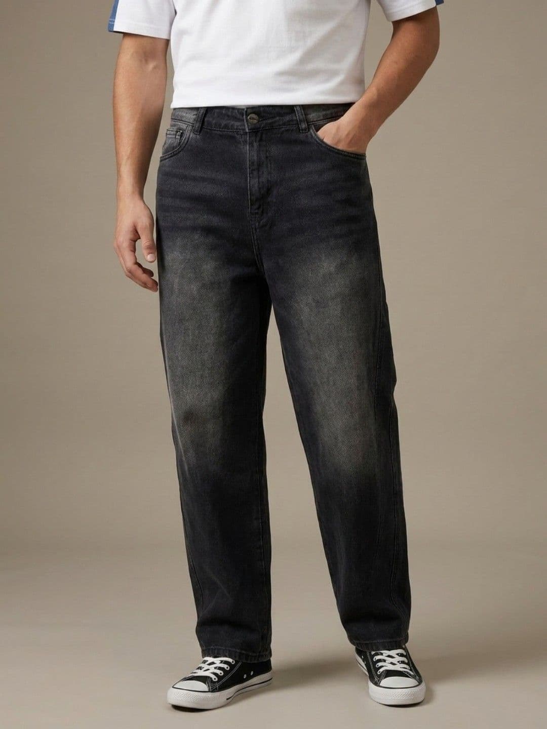 glitchez MenBaggy Fit Mid-Rise Light Fade Stretchable Jeans - view 1