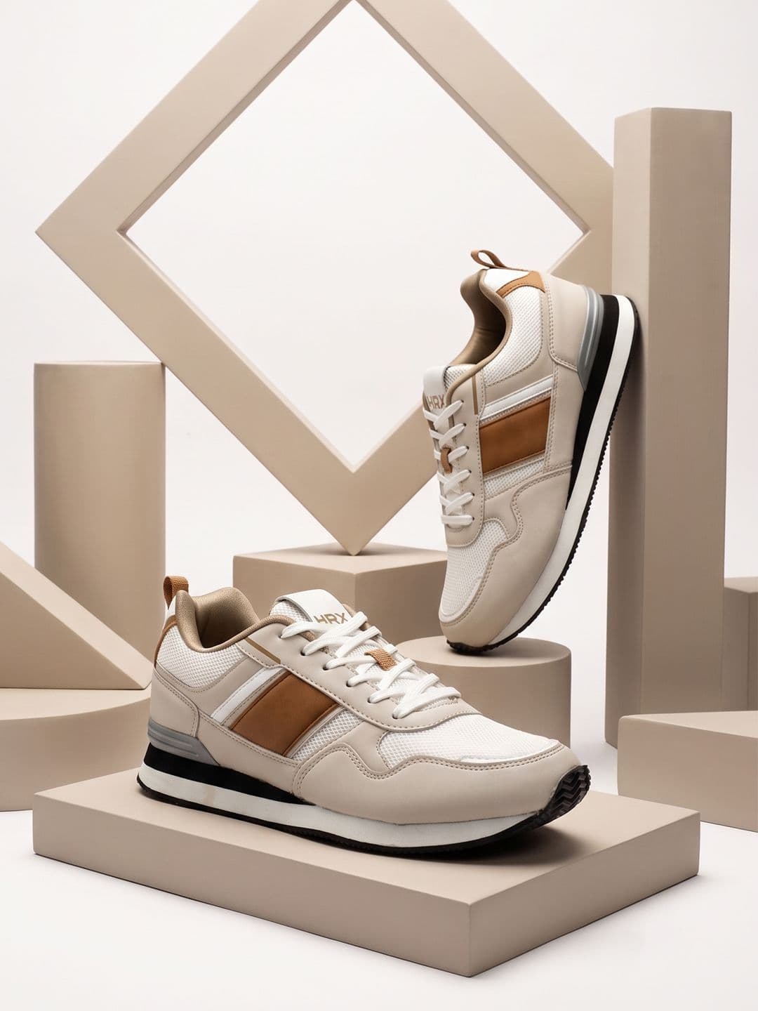 HRX by Hrithik Roshan Men Colourblocked Sneakers - view 1