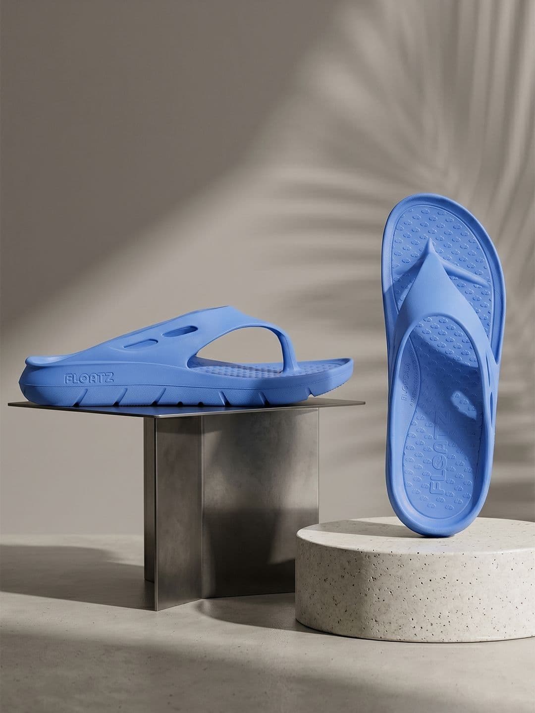Floatz by Bata Men Lightweight Flip-Flops - view 1