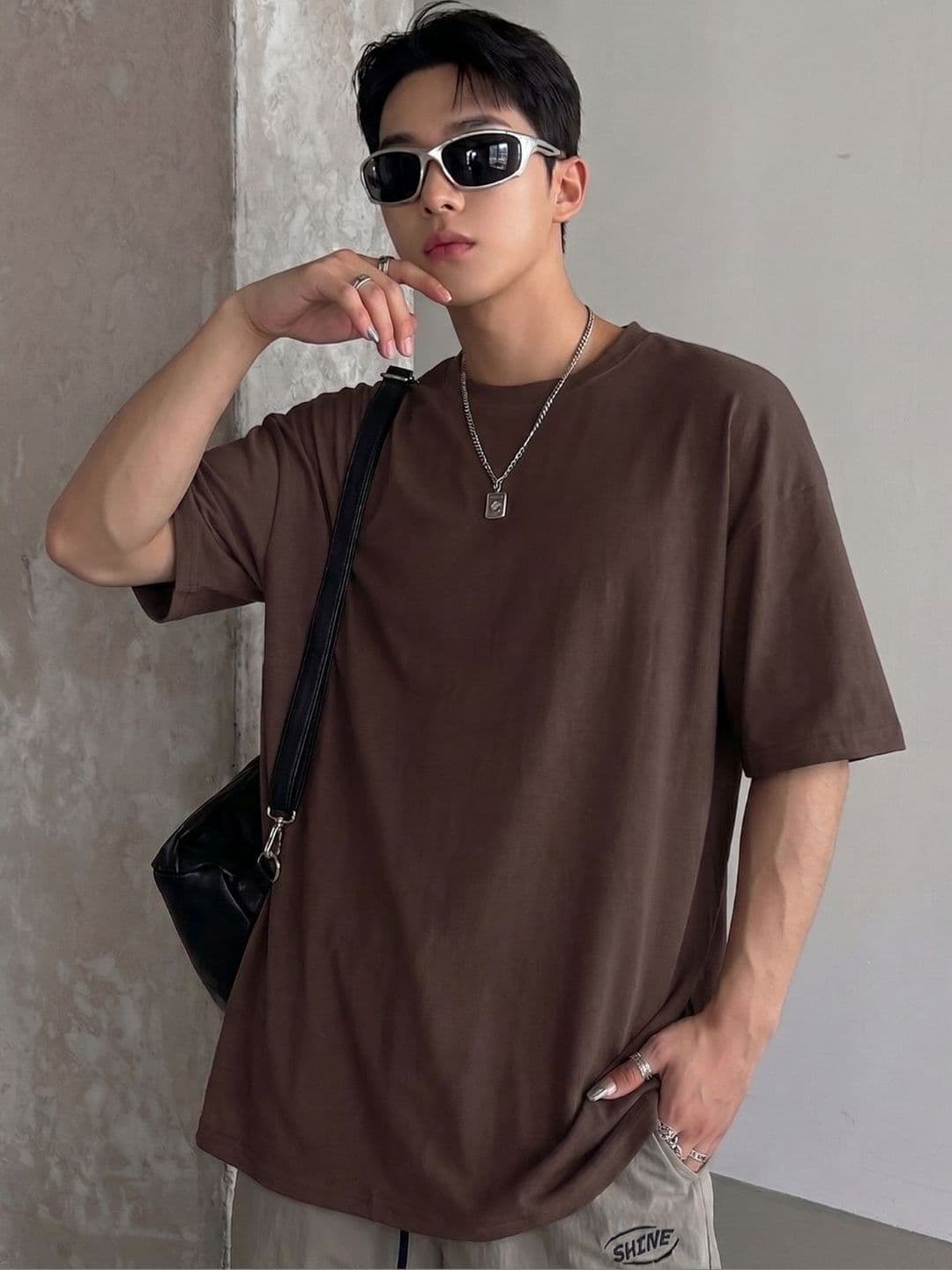 Cloth N code Men Solid Baggy Fit T-Shirt - view 1