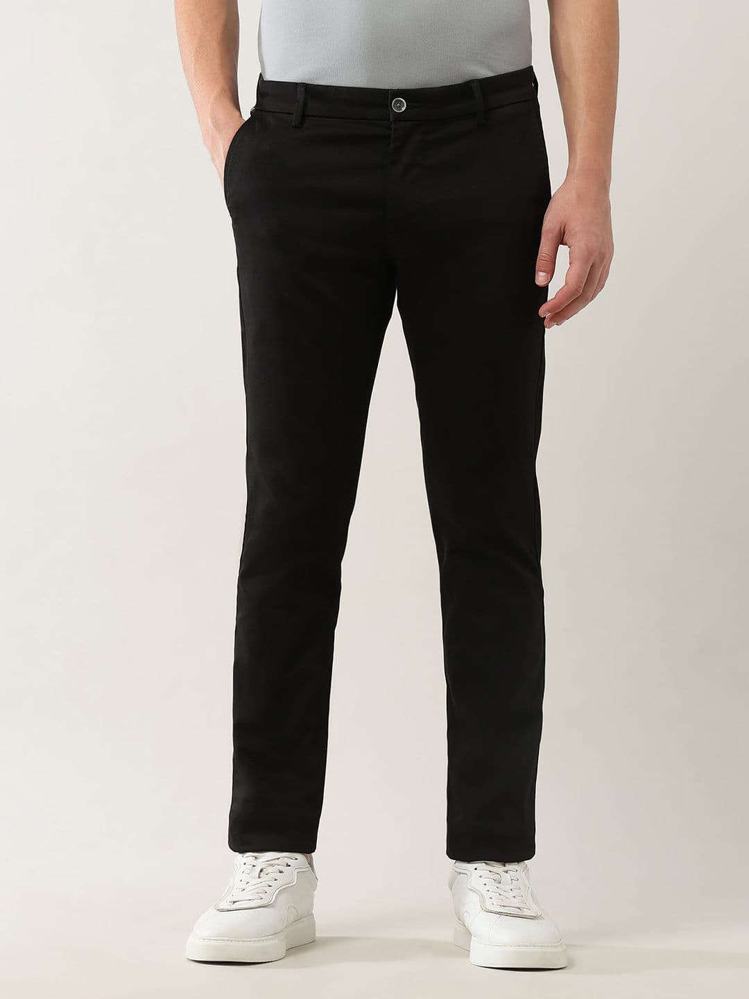 Arrow Sport Men Bronson Slim Fit Low-Rise Trousers - view 1
