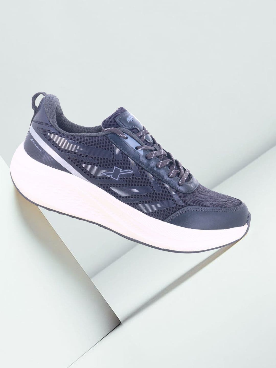 Sparx Men Mesh Training or Gym Non-Marking Shoes - view 1