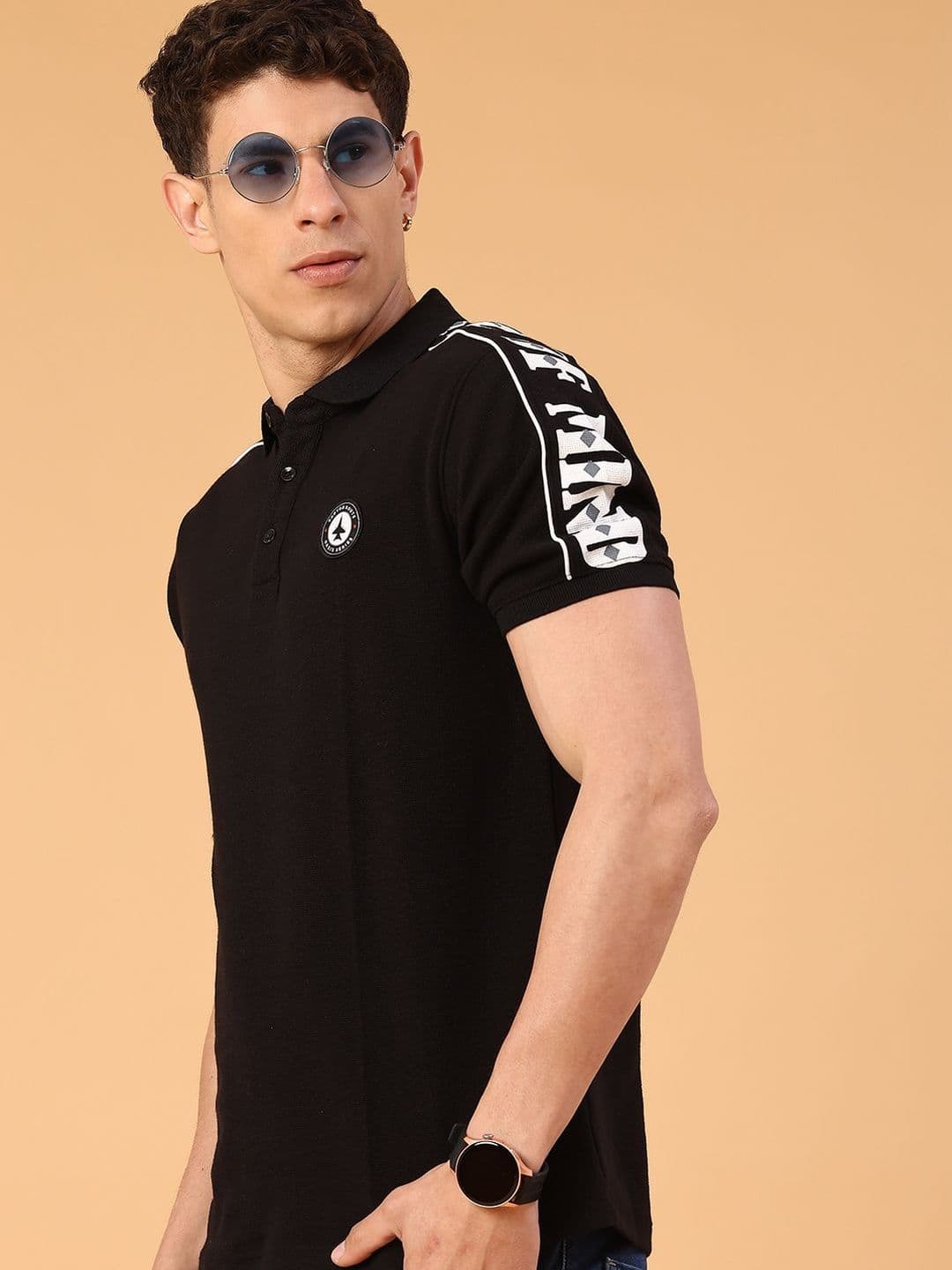 V-Mart Men Polo Collar T-shirt - view 1