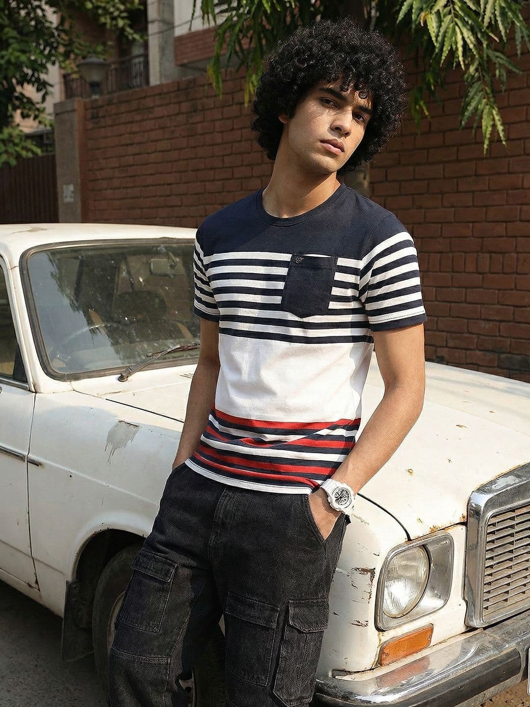 Roadster Men Navy Blue White Striped Cotton Cotton T-shirt - view 1