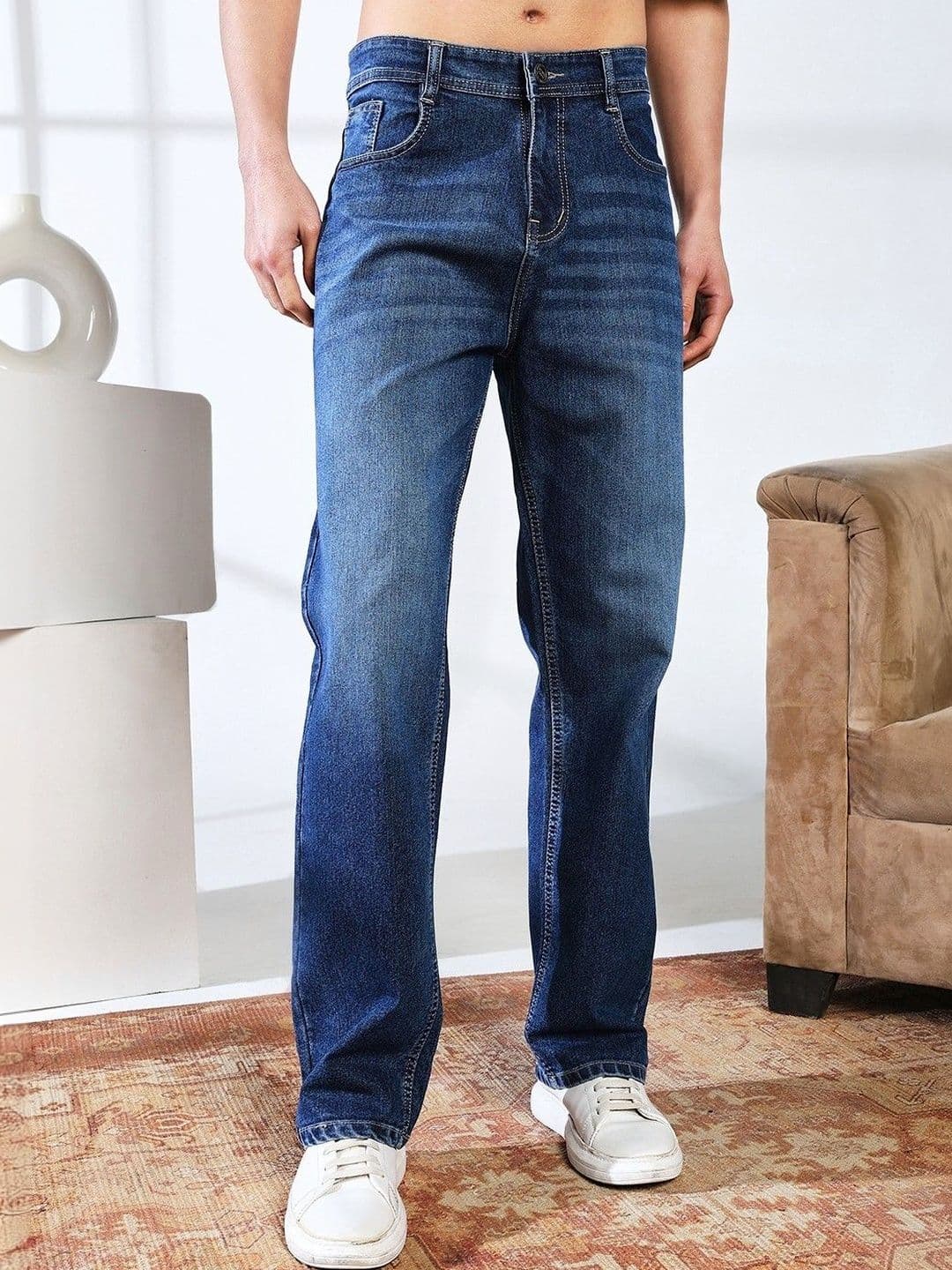 DENIMLOOK Men Jean Straight Fit Mid-Rise Mildly Distressed Light Fade Stretchable Jeans - view 1