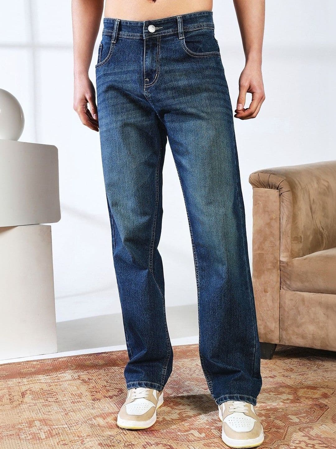 DENIMLOOK Men Jean Straight Fit Mid-Rise Mildly Distressed Light Fade Stretchable Jeans - view 1