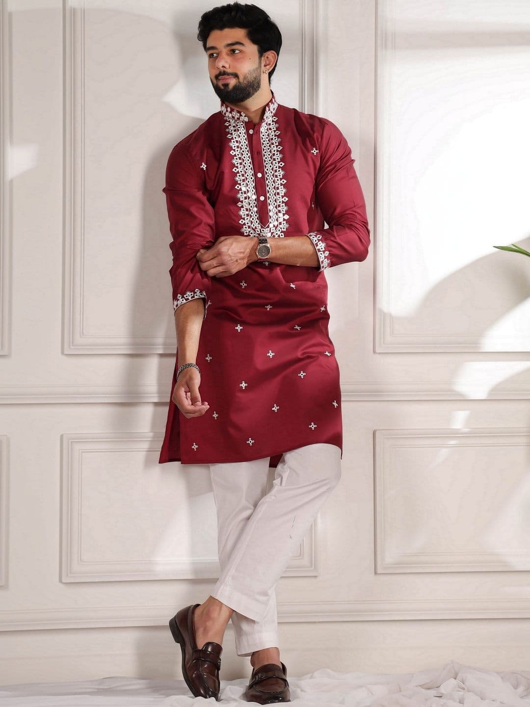 Koshin Men Ethnic Motifs Embroidered Mandarin Collar Cotton Straight Kurtas - view 1