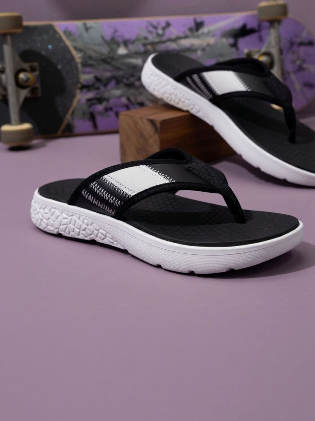 JOOTIYAPA Men Flip Flops - view 1