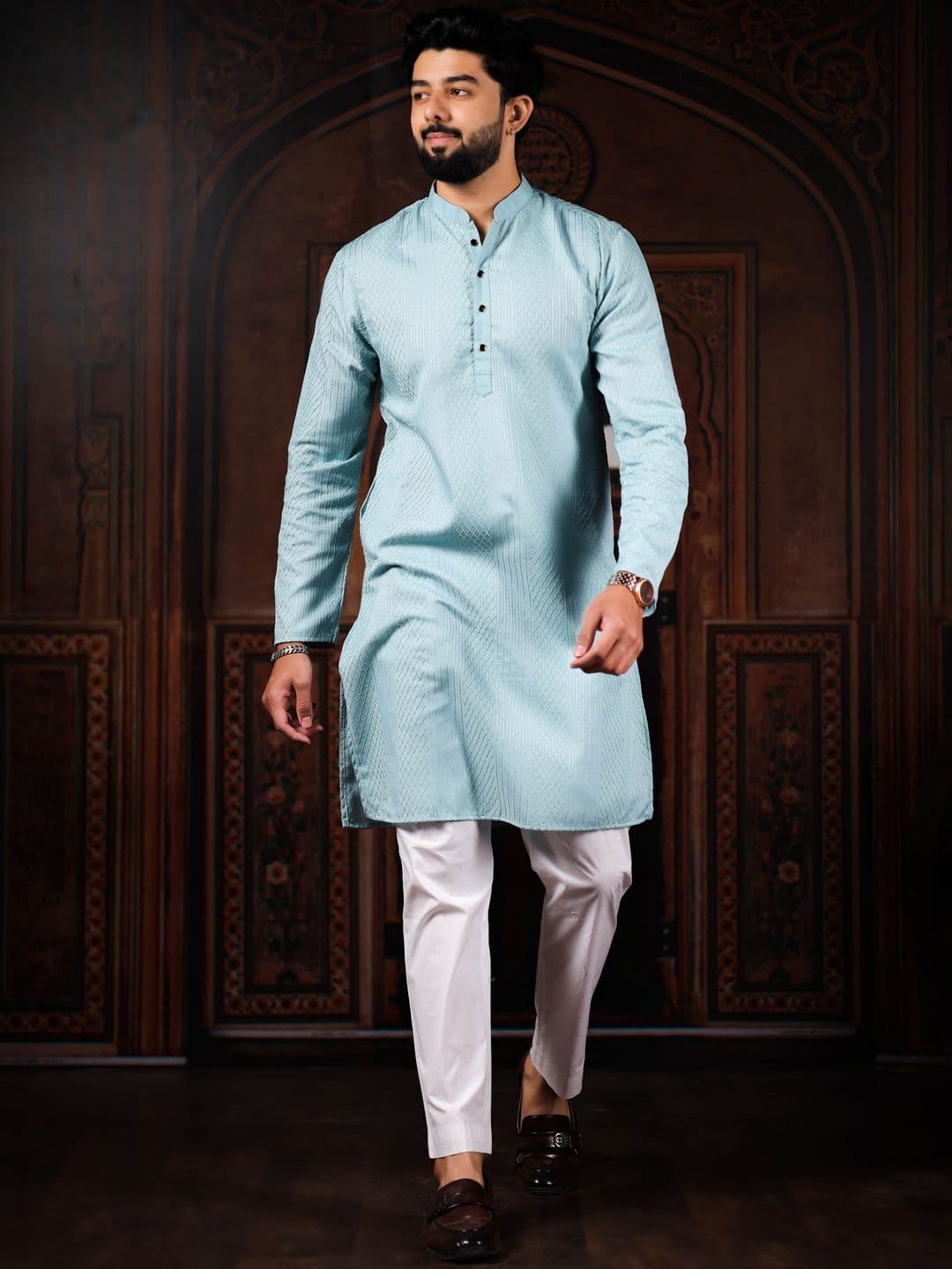 Koshin Men Ethnic Motifs Woven Design Mandarin Collar Straight Kurtas - view 1
