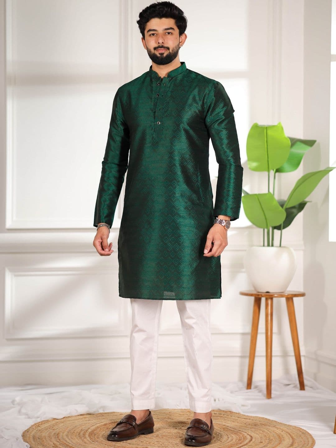 Koshin Men Woven Design Mandarin Collar Long Sleeves Straight Kurtas - view 1