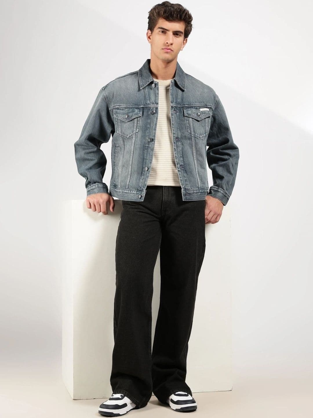 Calvin Klein Jeans Men Denim Jacket - view 1