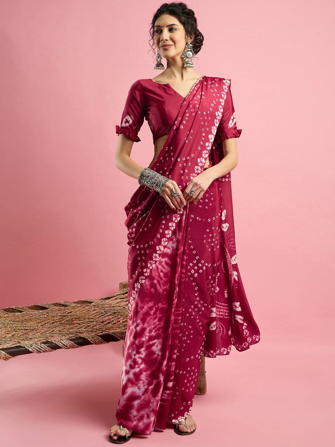 Sangria Ethnic Printed Bandhani Saree With Blouse Piece - view 1