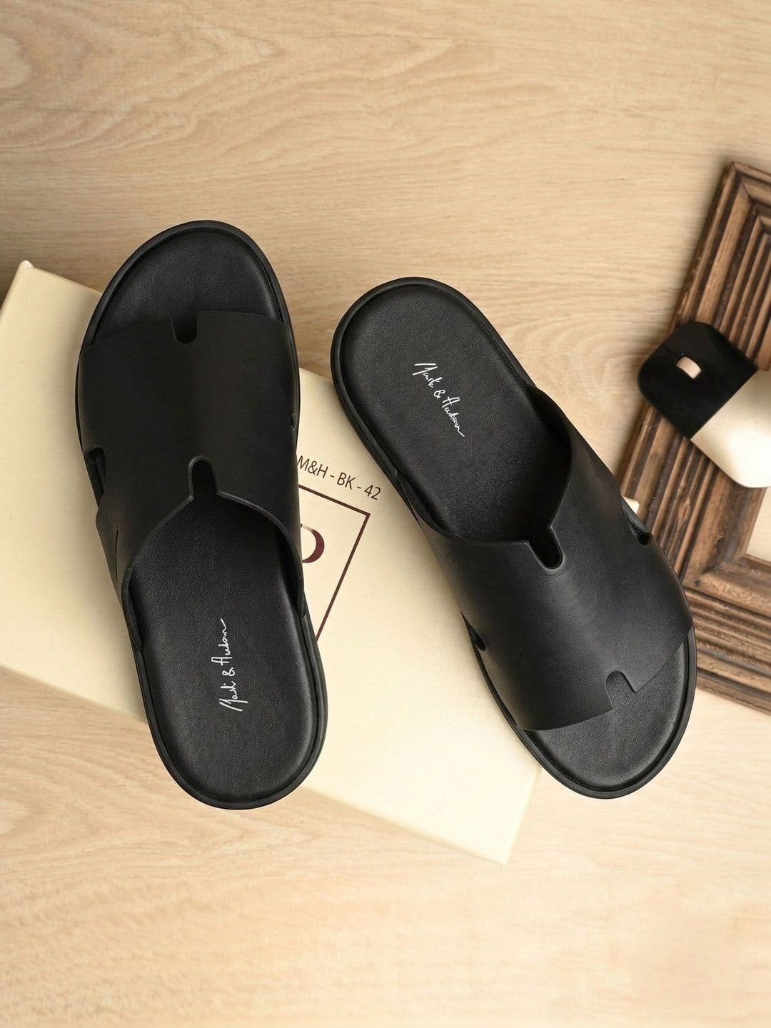 Mast & Harbour Men Comfort Sandals - view 1