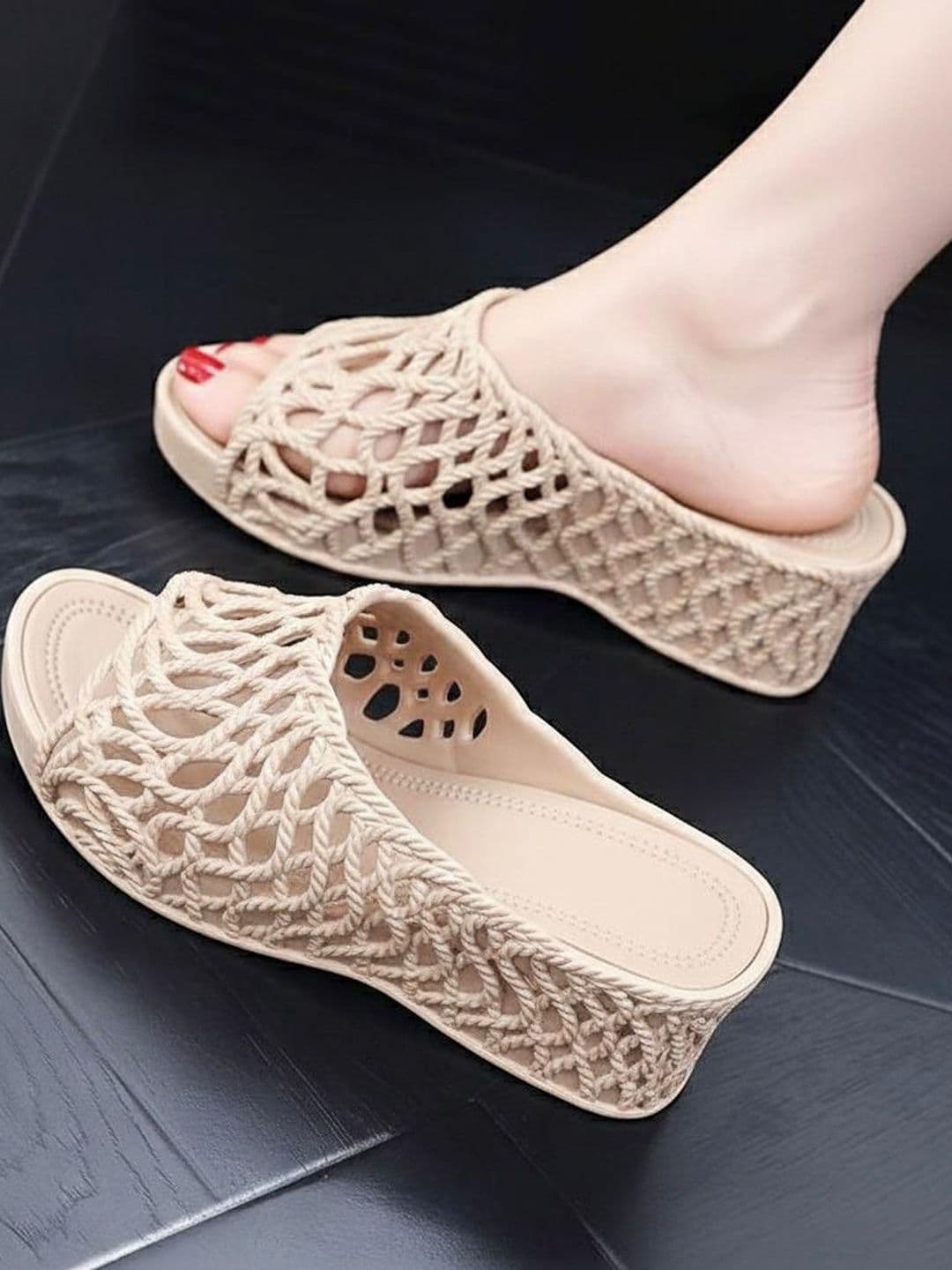 Deals4you Comfort Sandals - view 1