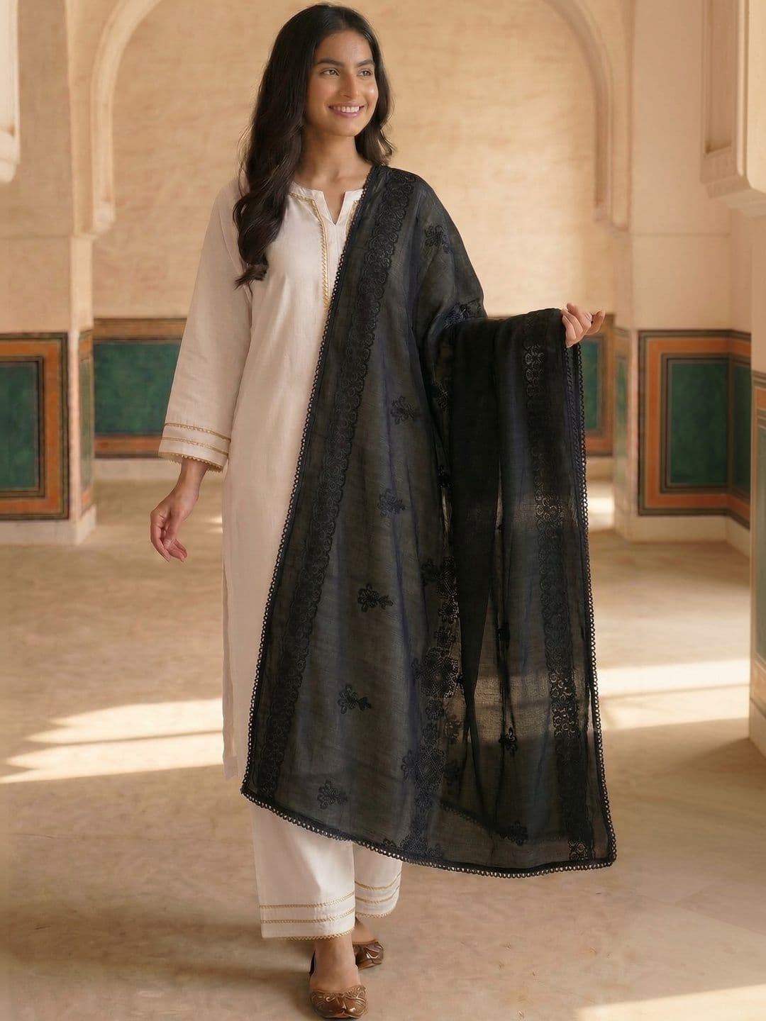 Zamour Embroidered Pure Cotton Dupatta - view 1
