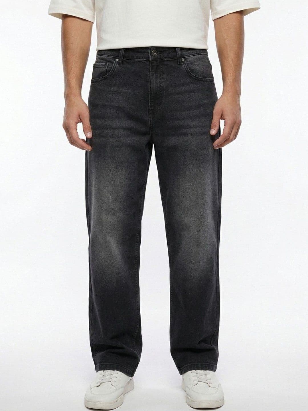 glitchez Men Relaxed Fit Mid-Rise Jeans - view 1