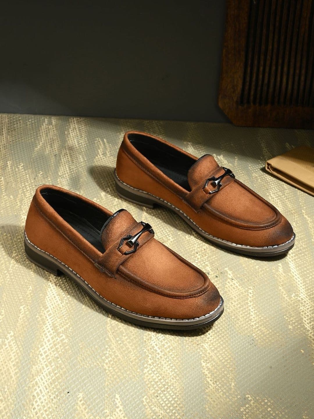 FAV SHOES Men Velvet Loafers - view 1