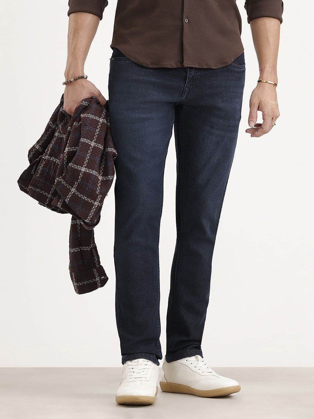 WROGN Men Slim Fit Mid-Rise Light Fade Stretchable Jeans - view 1