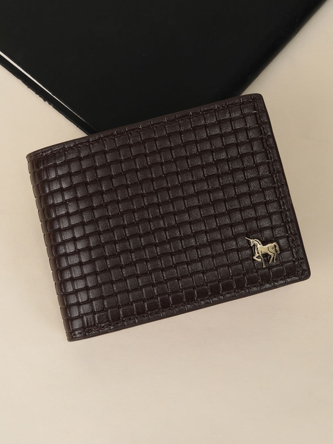 Van Heusen Men Textured Leather Wallets - view 1