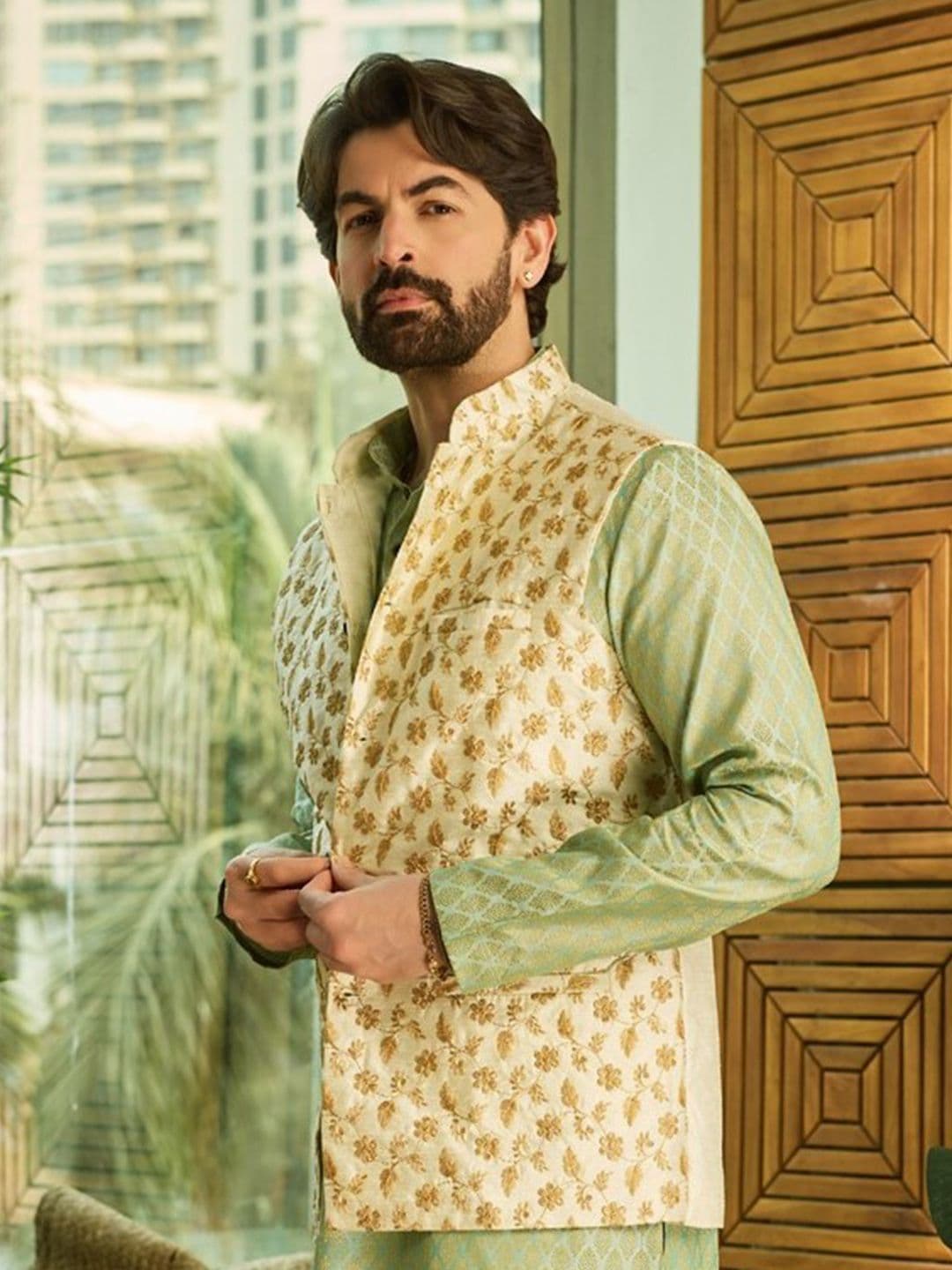 SOJANYA Men Cream-Coloured & Gold-Coloured Woven Design Nehru Jackets - view 1