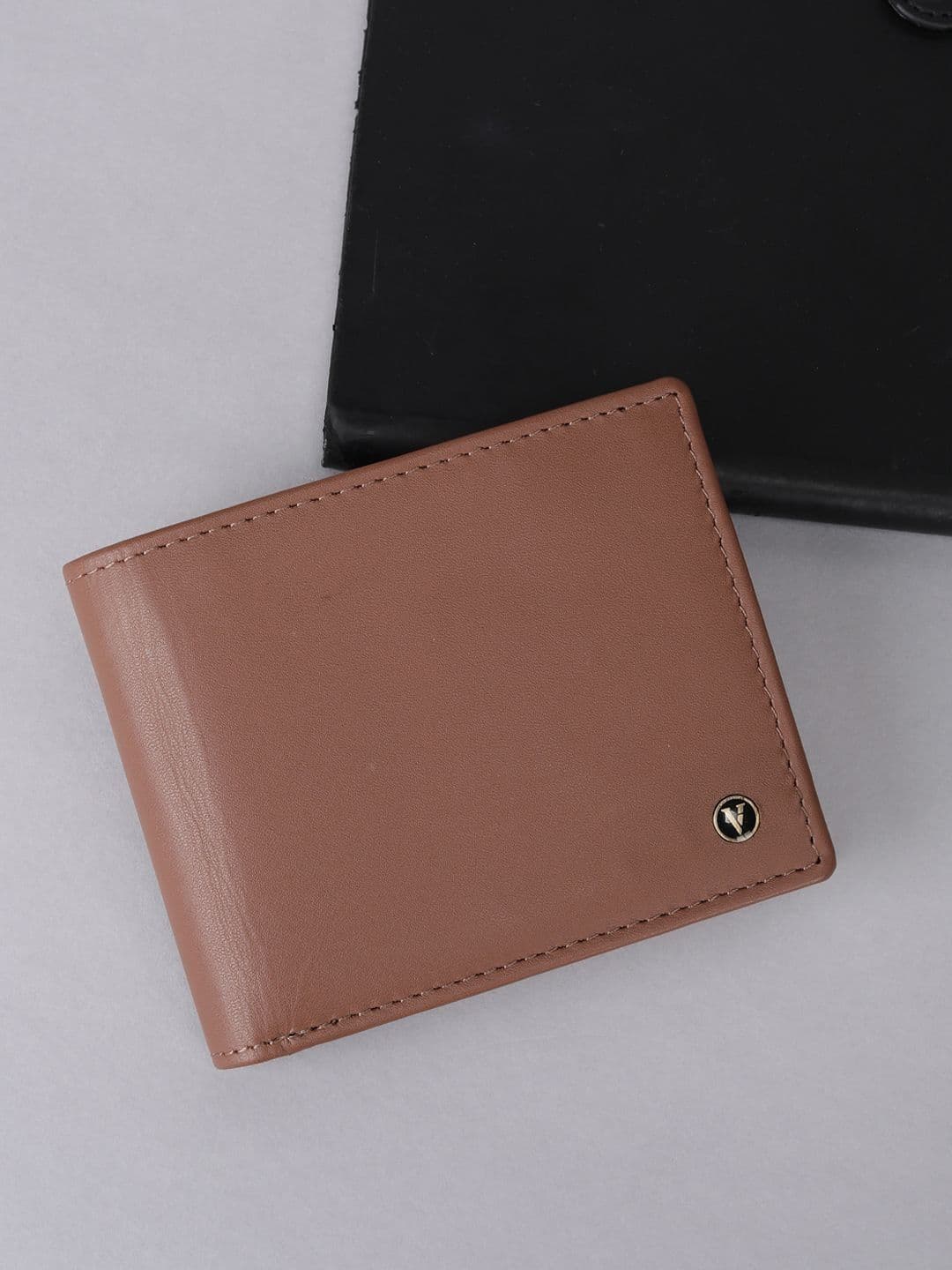 Van Heusen Men Leather Wallets - view 1