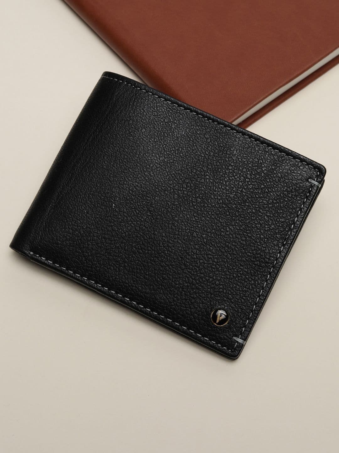 Van Heusen Men Textured Leather Wallets - view 1