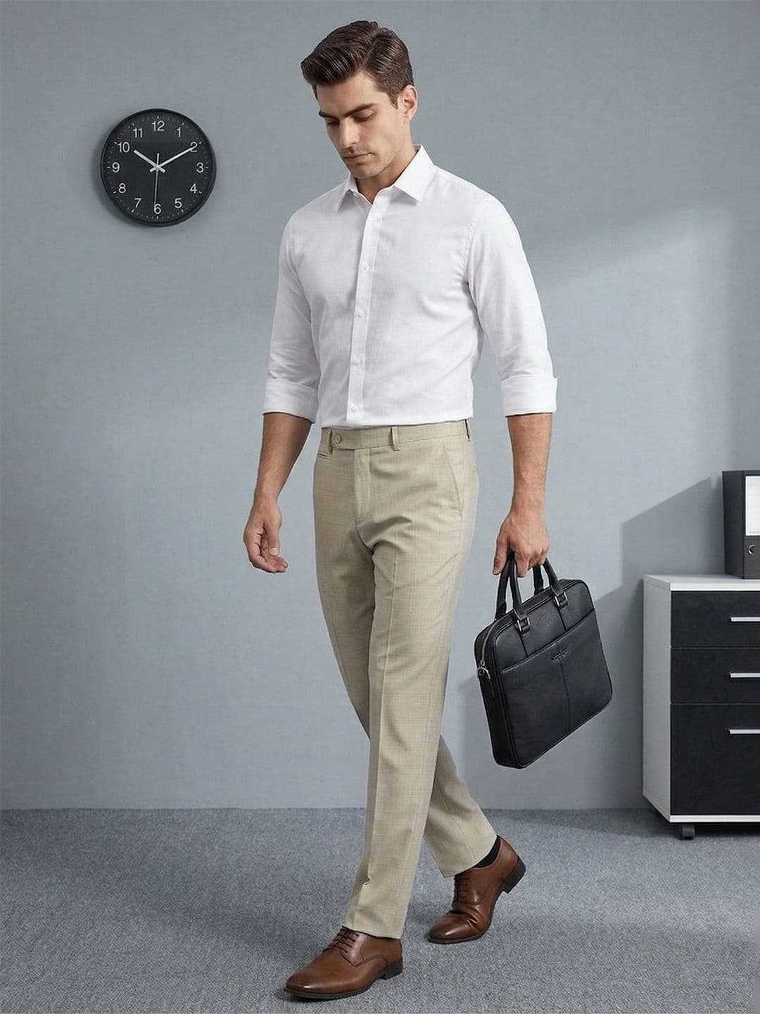 INVICTUS Men Slim Fit Formal Trousers - view 1