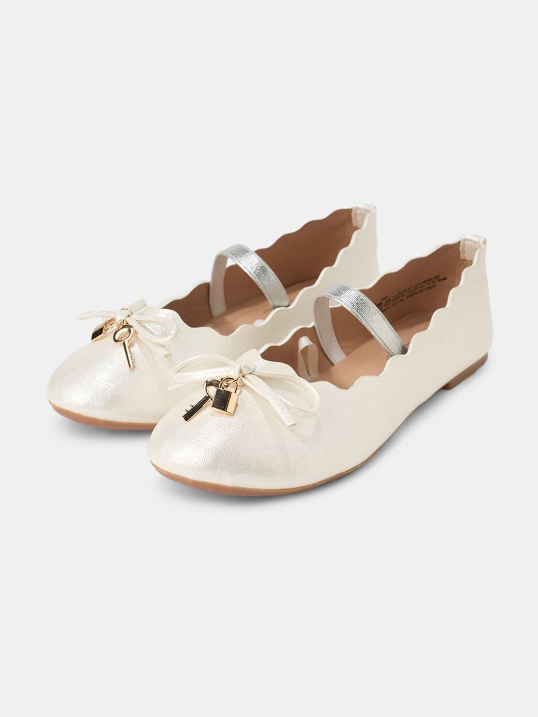 Pantaloons Junior Girls Embellished Party Fashion with Bows Flats - view 1