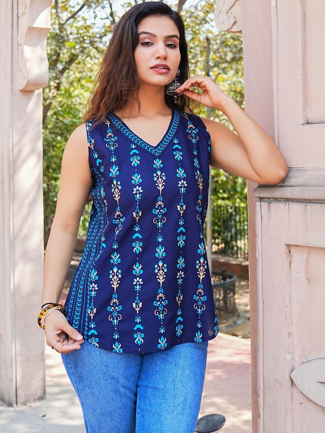 SAK JAIPUR Ethnic Motifs Printed V-Neck Kurti - view 1