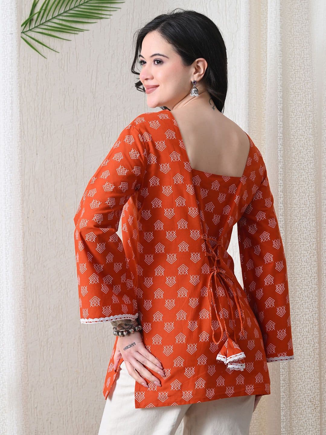 BKApparels Ethnic Motifs Printed V-Neck Pure Cotton Blend Kurti - view 1