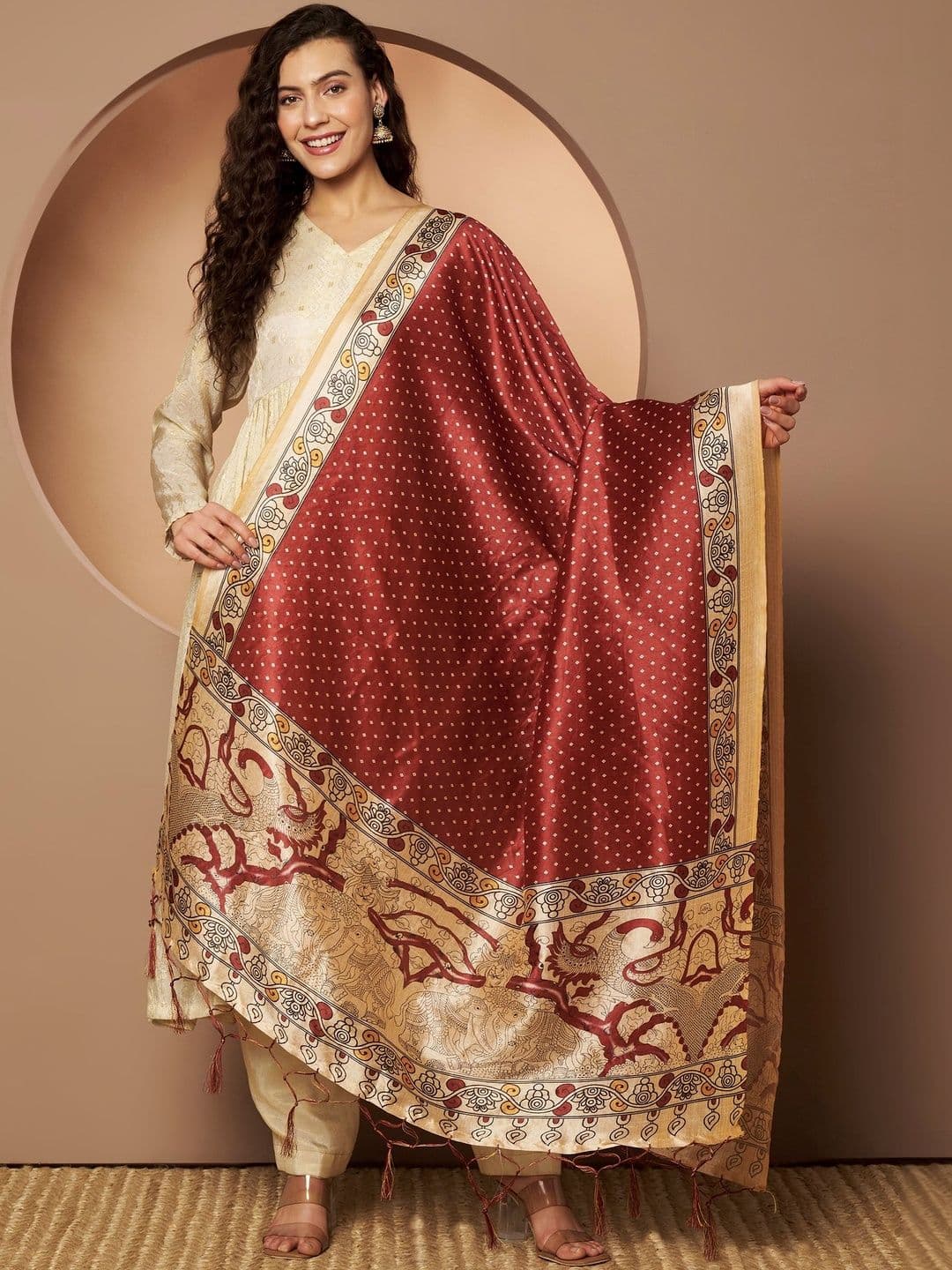 AKSHADEEP Ethnic Motifs Woven Design Bandhani Dupatta with Zari - view 1