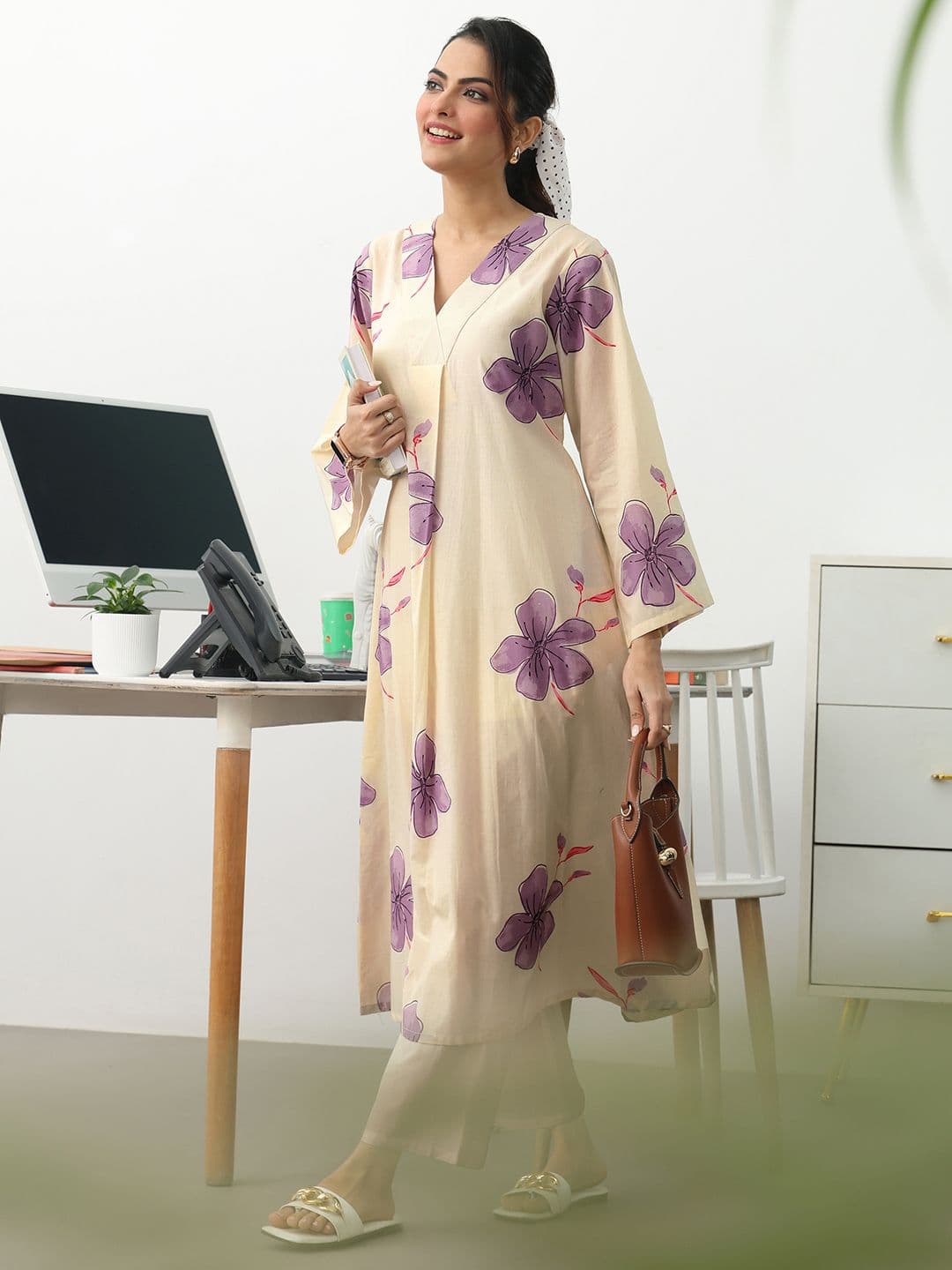 Gerua By Libas Women Floral Printed Flared Sleeves Kurta - view 1