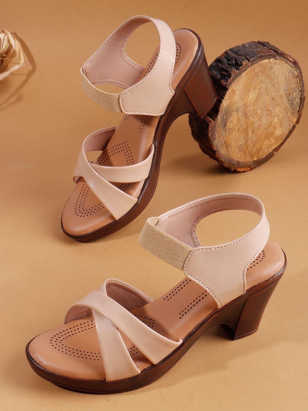 VENDOZ Block Sandals - view 1