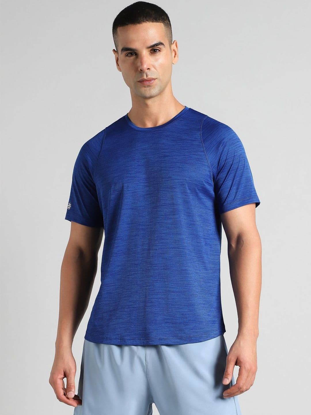 CULT Men's Blue Training Elevate Sculpt T-shirt - view 1