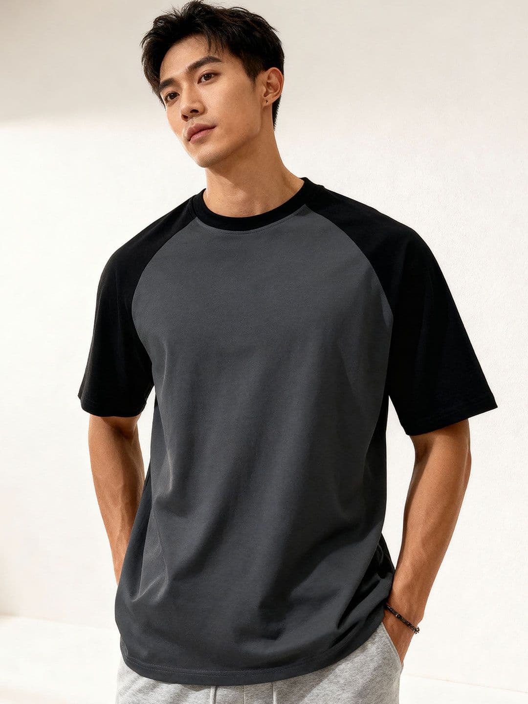 TOM MILTON Men Grey Raglan Sleeve Round Neck T-Shirt - view 1
