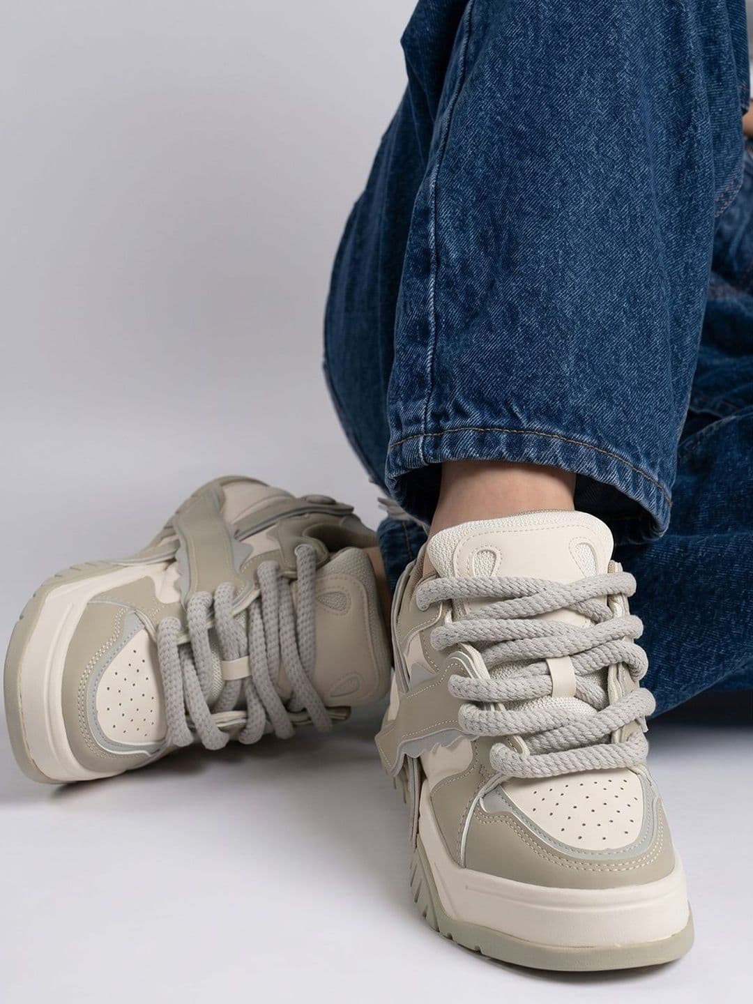 Lavie Women Colourblocked Sneakers - view 1