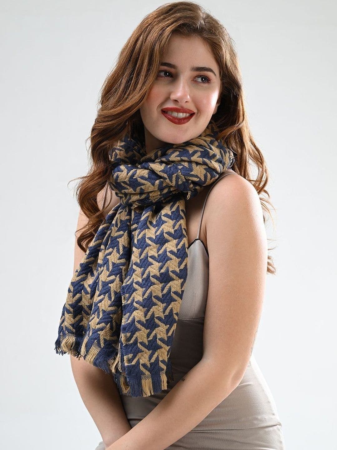 Cazzano Women Geometric Printed Shawl - view 1