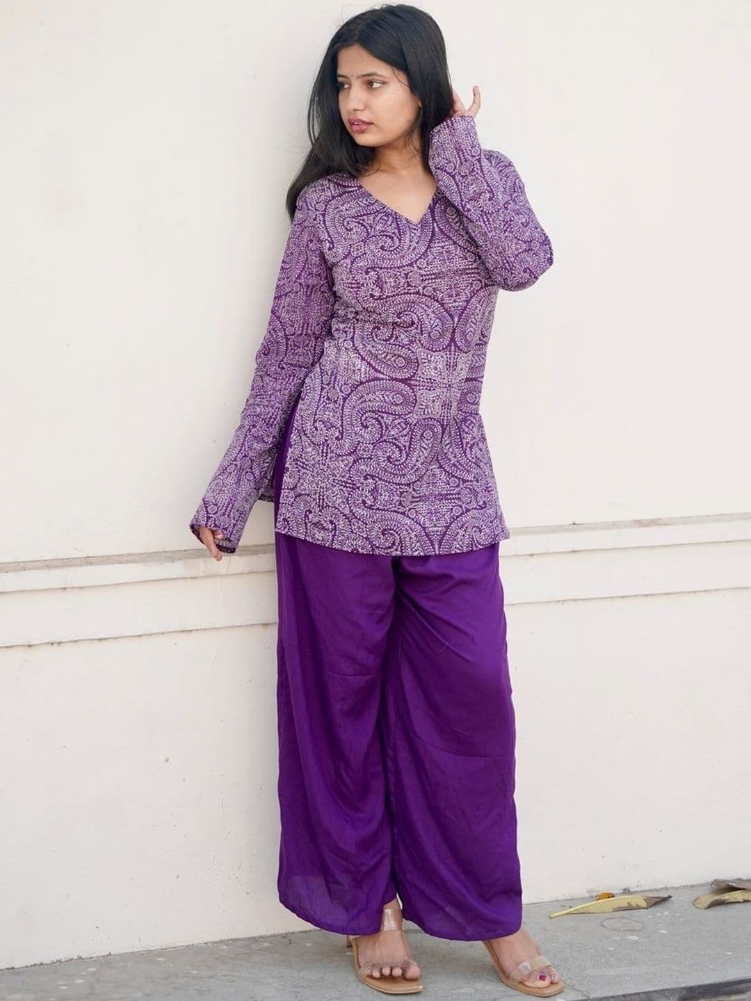 RAJAM Paisley Printed V-Neck Pure Cotton Kurti - view 1